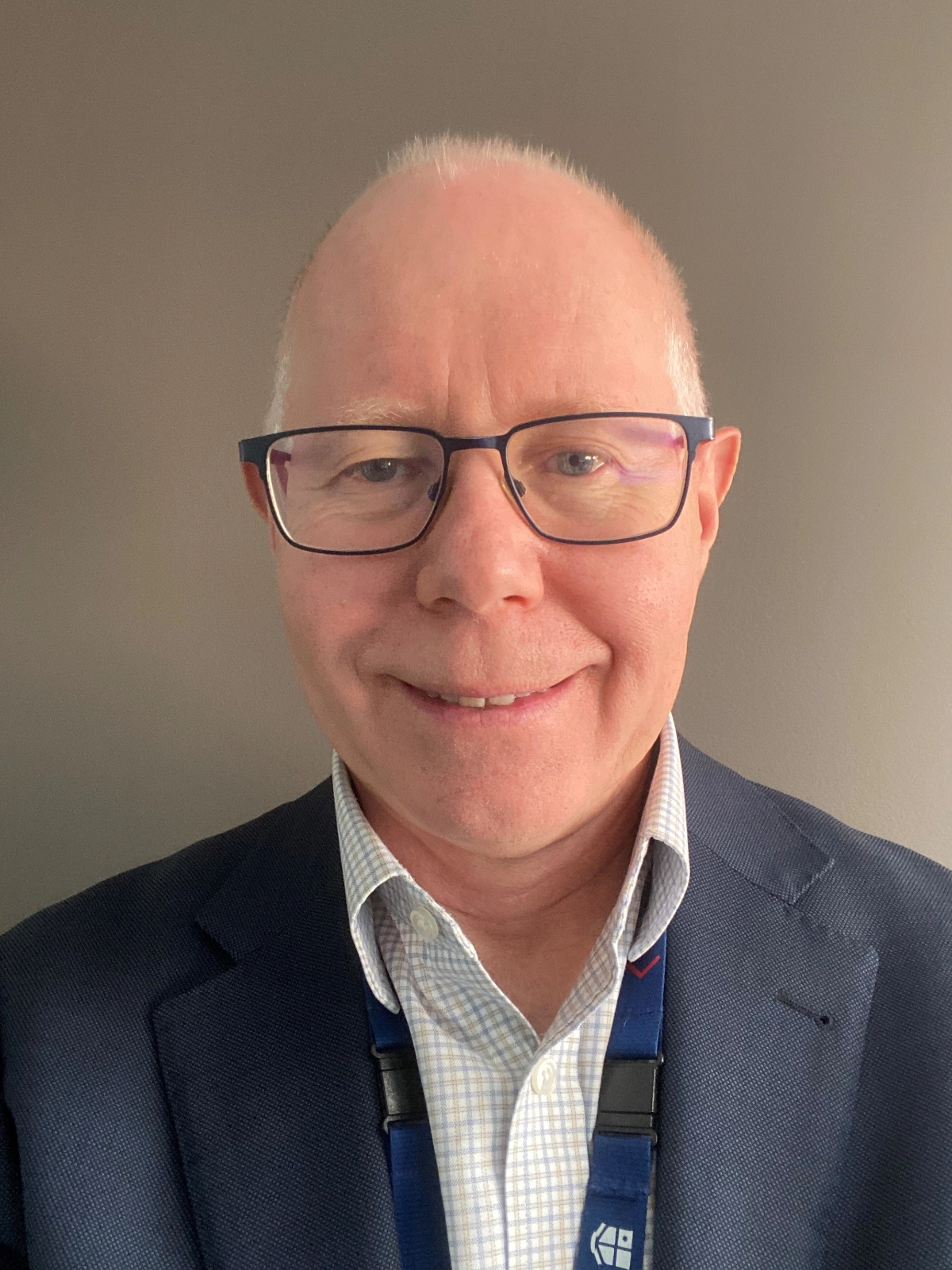 Dr David Fenn, Member
