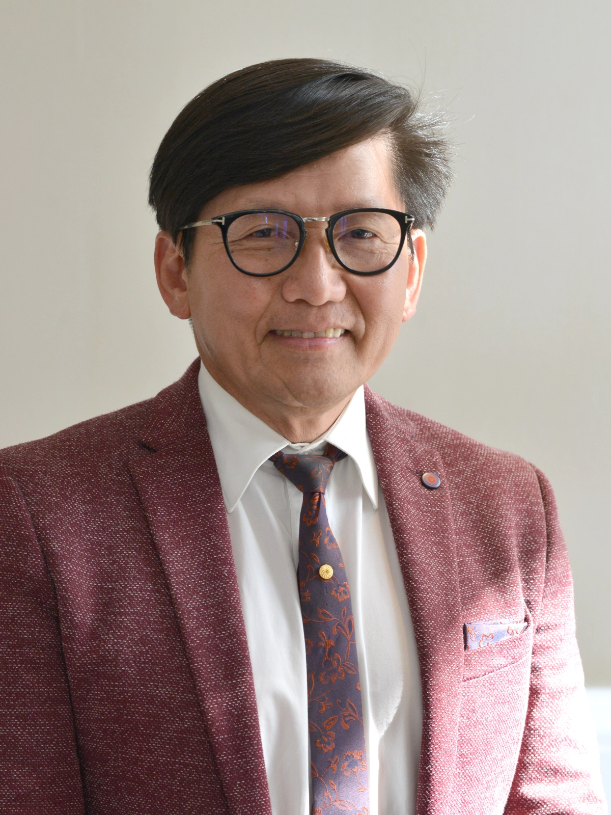 Phong Nguyen, Member